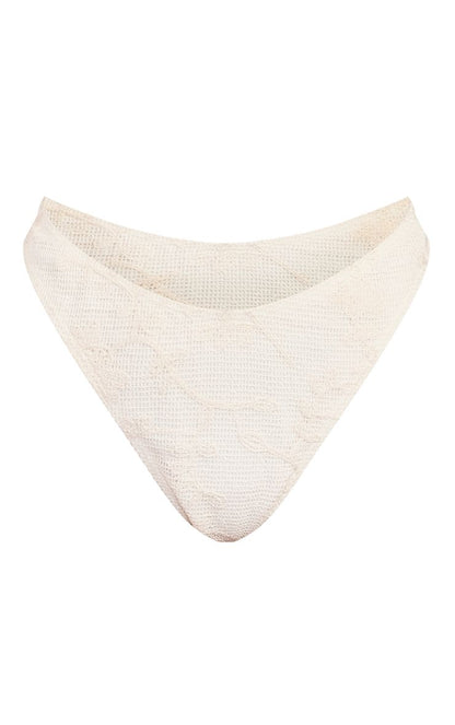 https://mediahub.prettylittlething.com/cnq4718_cream_xl_4