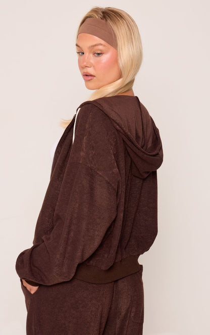 https://mediahub.prettylittlething.com/cnq4794_chocolate_xl_1
