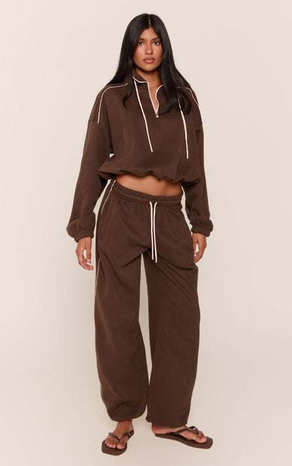 https://mediahub.prettylittlething.com/cnq4803_chocolate_xl