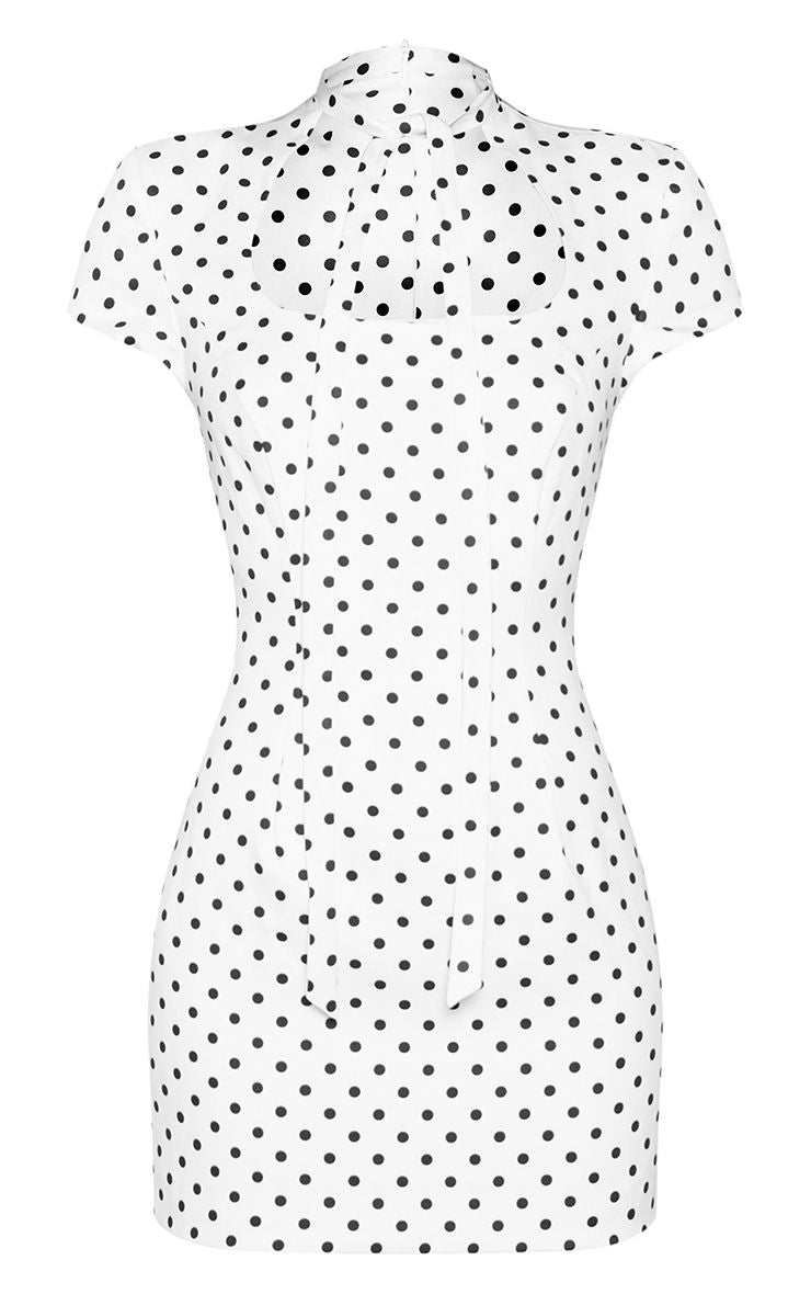 https://mediahub.prettylittlething.com/cnq4844_cream_xl_4