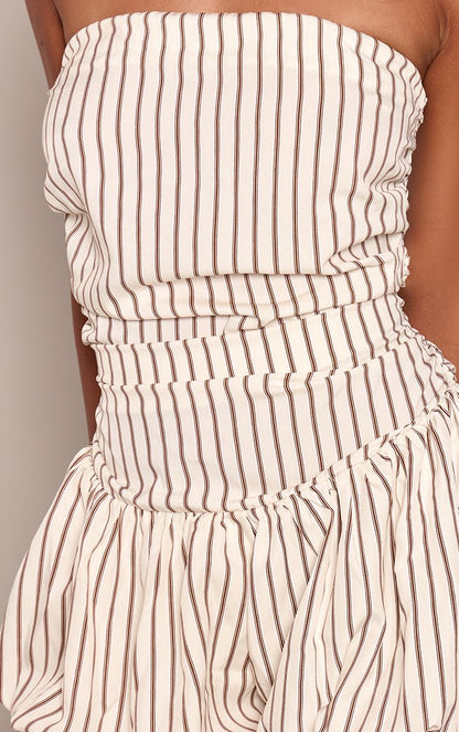 https://mediahub.prettylittlething.com/cnq4856_chocolate_xl_3