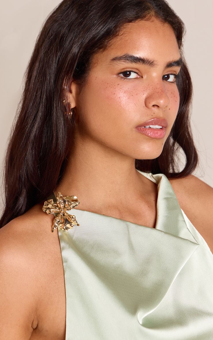 https://mediahub.prettylittlething.com/cnq4889_gold_xl