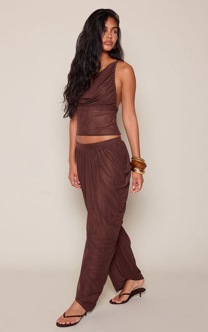 https://mediahub.prettylittlething.com/cnq4920_brown_xl_2