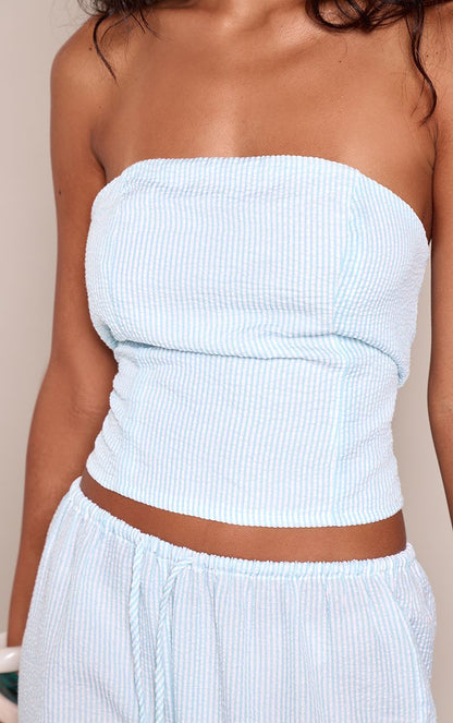 https://mediahub.prettylittlething.com/cnq4933_blue_xl_3