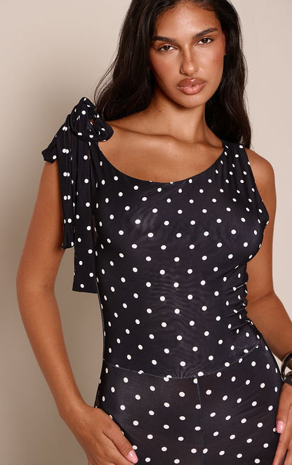 https://mediahub.prettylittlething.com/cnq4971_black_xl_3