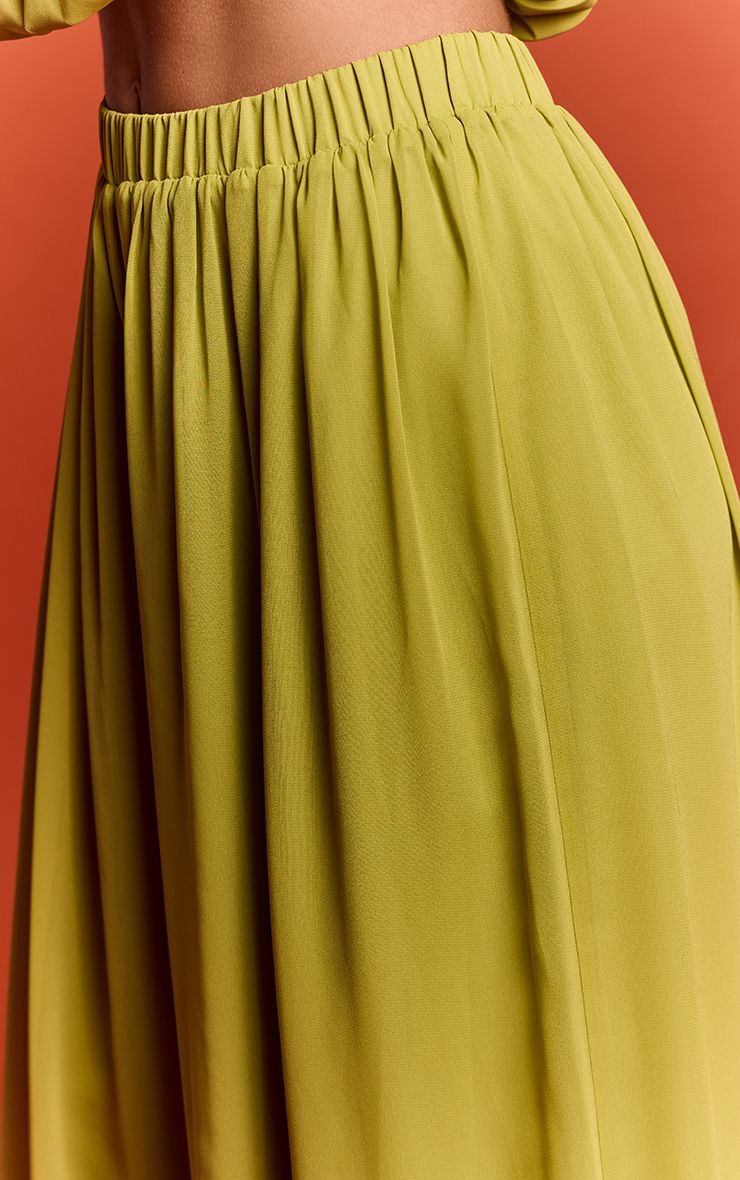 https://mediahub.prettylittlething.com/cnq5006_green_xl_3