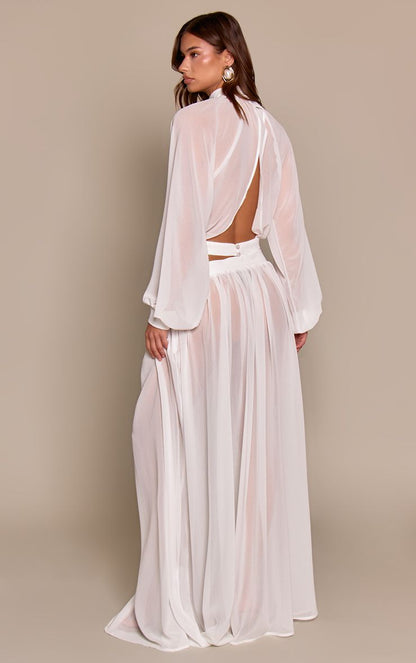 https://mediahub.prettylittlething.com/cnq5010_white_xl_1