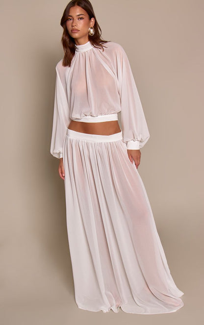 https://mediahub.prettylittlething.com/cnq5010_white_xl_2