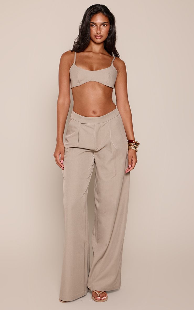 https://mediahub.prettylittlething.com/cnq5015_sage%20khaki_xl