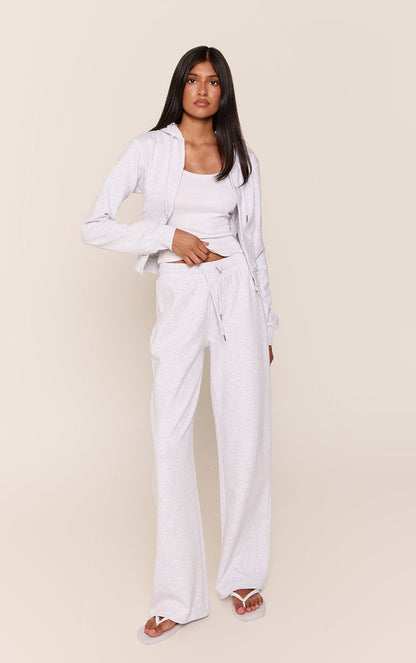 https://mediahub.prettylittlething.com/cnq5132_ash%20grey_xl
