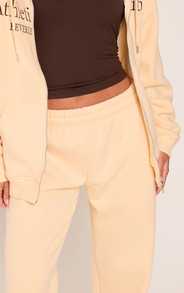 https://mediahub.prettylittlething.com/cnq5133_butter%20cream_xl_3