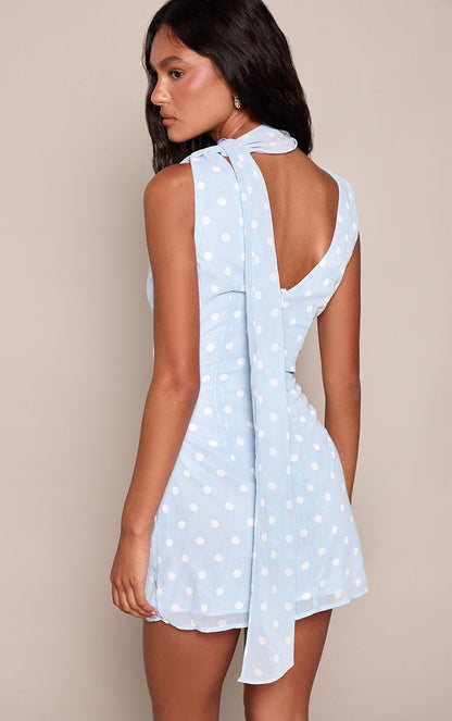 https://mediahub.prettylittlething.com/cnq5161_baby%20blue_xl_1
