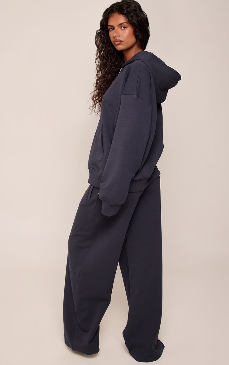 https://mediahub.prettylittlething.com/cnq5179_navy_xl_2