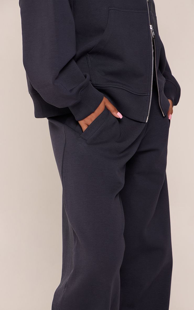 https://mediahub.prettylittlething.com/cnq5179_navy_xl_3