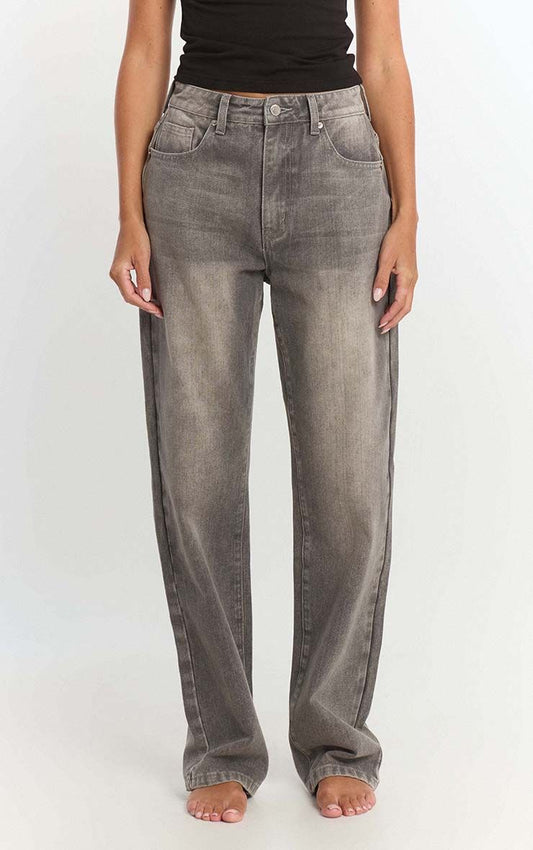 https://mediahub.prettylittlething.com/cnq5218_light%20grey_xl