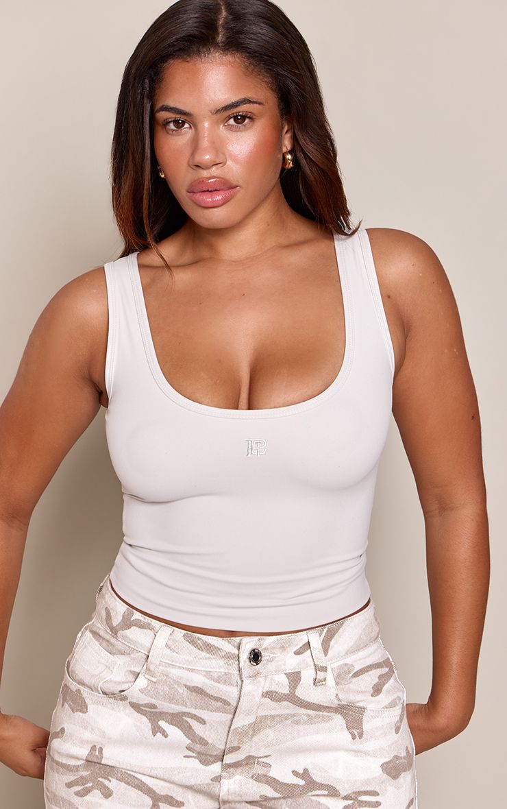 https://mediahub.prettylittlething.com/cnq5257_grey_xl