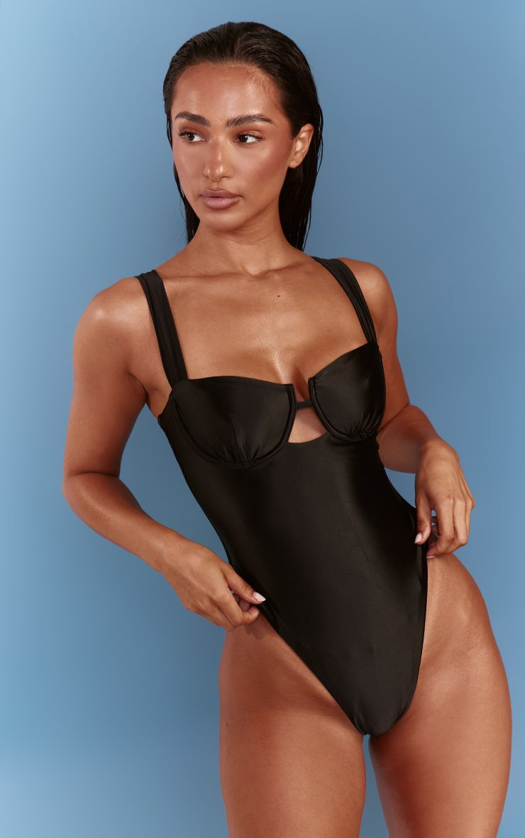 https://mediahub.prettylittlething.com/cnq5422_black_xl