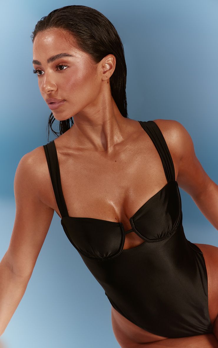 https://mediahub.prettylittlething.com/cnq5422_black_xl_3