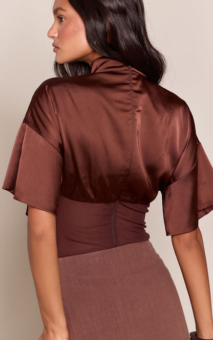 https://mediahub.prettylittlething.com/cnq5498_chocolate_xl_1