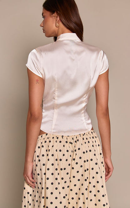 https://mediahub.prettylittlething.com/cnq5501_cream_xl_2