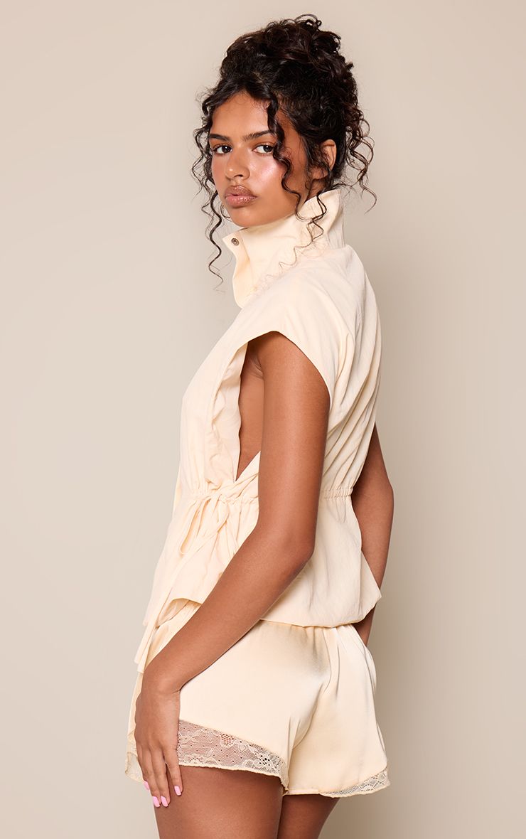 https://mediahub.prettylittlething.com/cnq5505_butter%20cream_xl_1