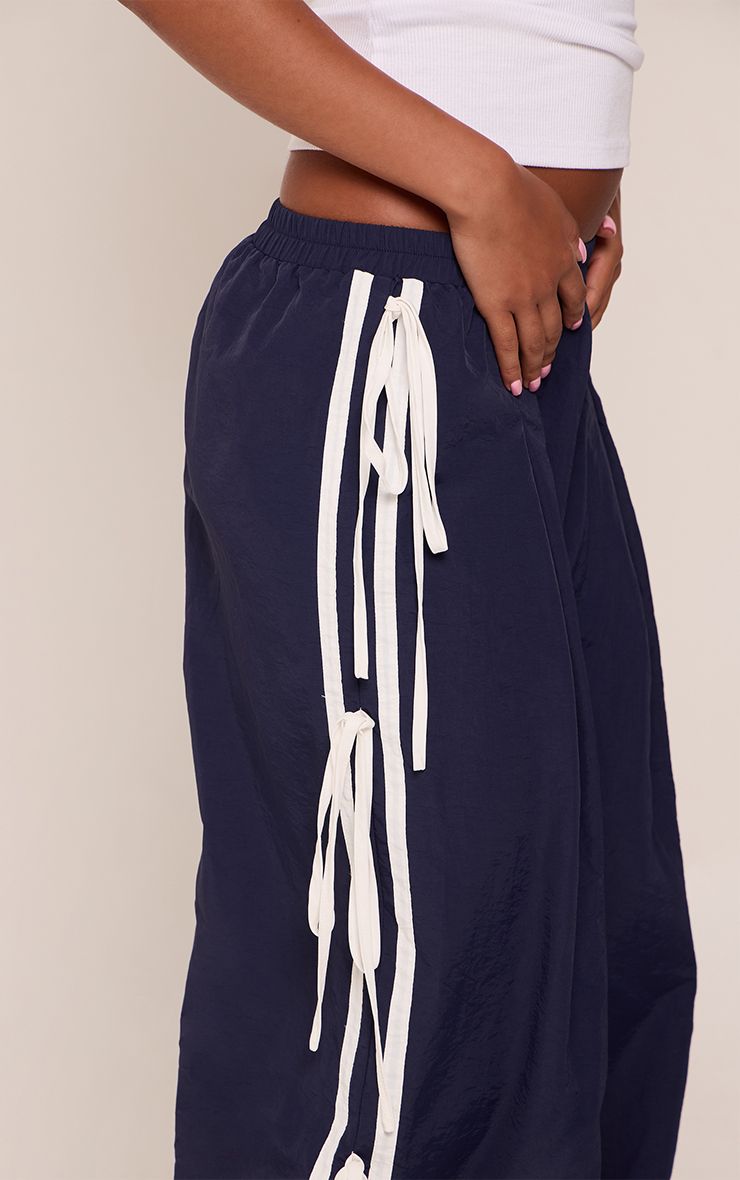 https://mediahub.prettylittlething.com/cnq5516_navy_xl_3