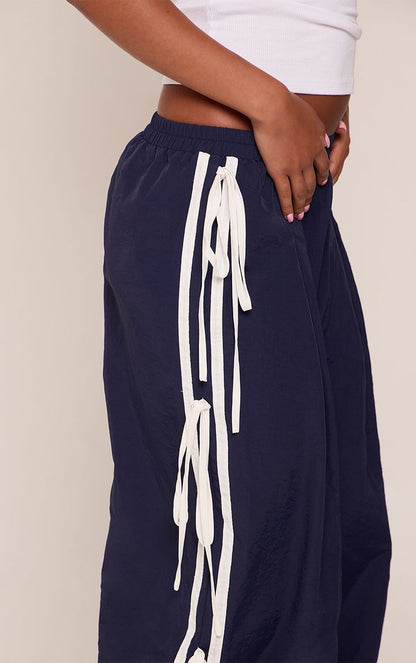 https://mediahub.prettylittlething.com/cnq5516_navy_xl_3
