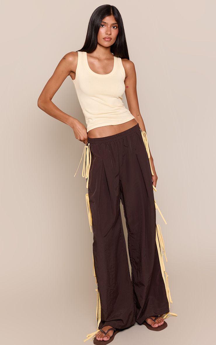 https://mediahub.prettylittlething.com/cnq5529_chocolate_xl_1