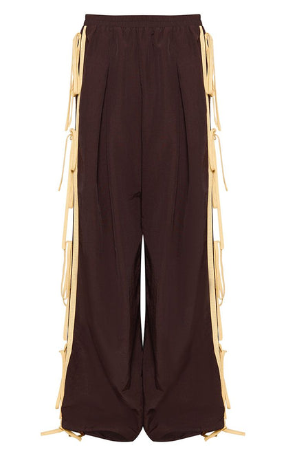 https://mediahub.prettylittlething.com/cnq5529_chocolate_xl_4