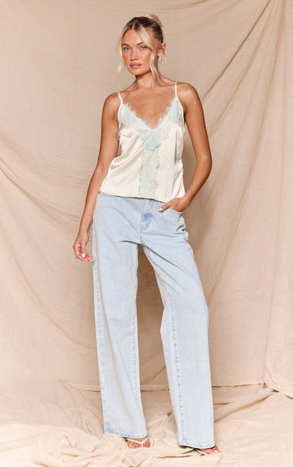 https://mediahub.prettylittlething.com/cnq5535_cream_xl_2