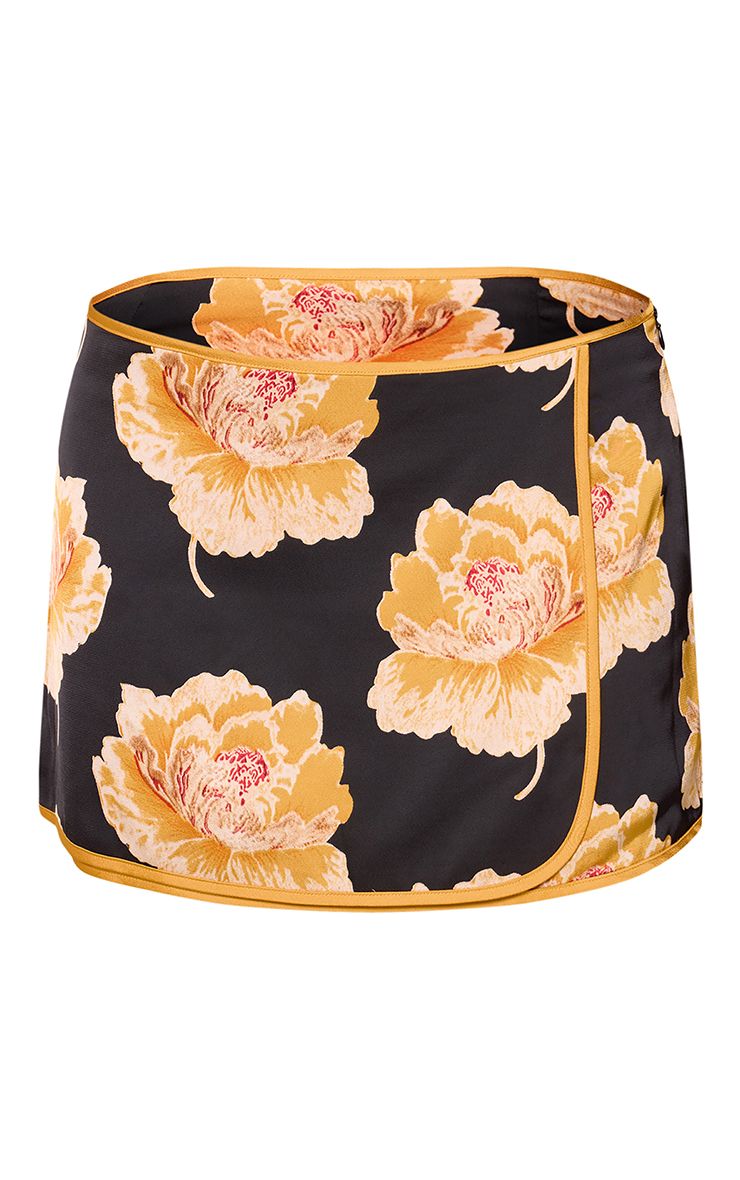 https://mediahub.prettylittlething.com/cnq5536_black_xl_5