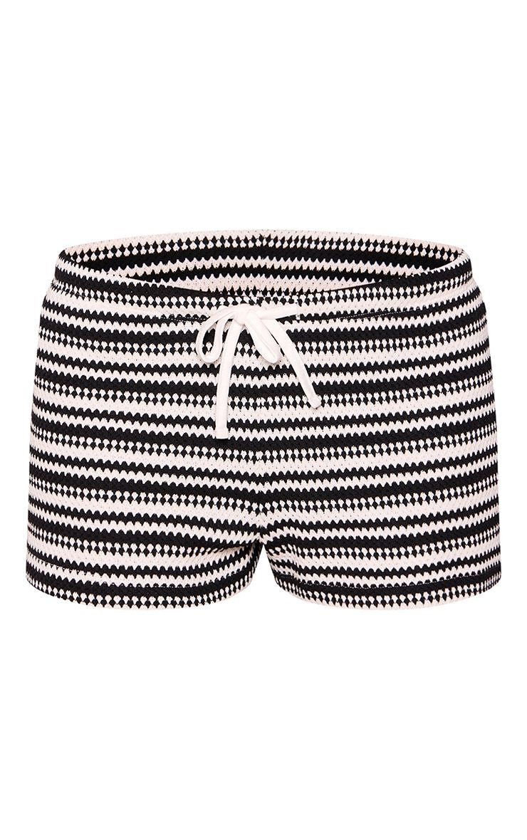 https://mediahub.prettylittlething.com/cnq5556_black_xl_5