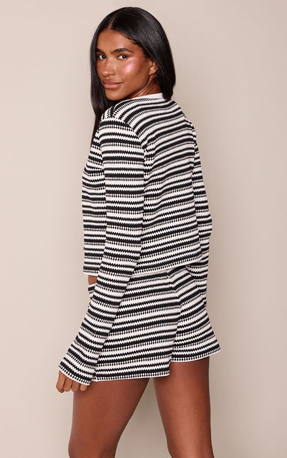 https://mediahub.prettylittlething.com/cnq5557_black_xl_1