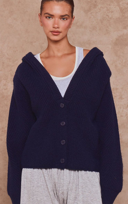 https://mediahub.prettylittlething.com/cnq5689_navy_xl_3