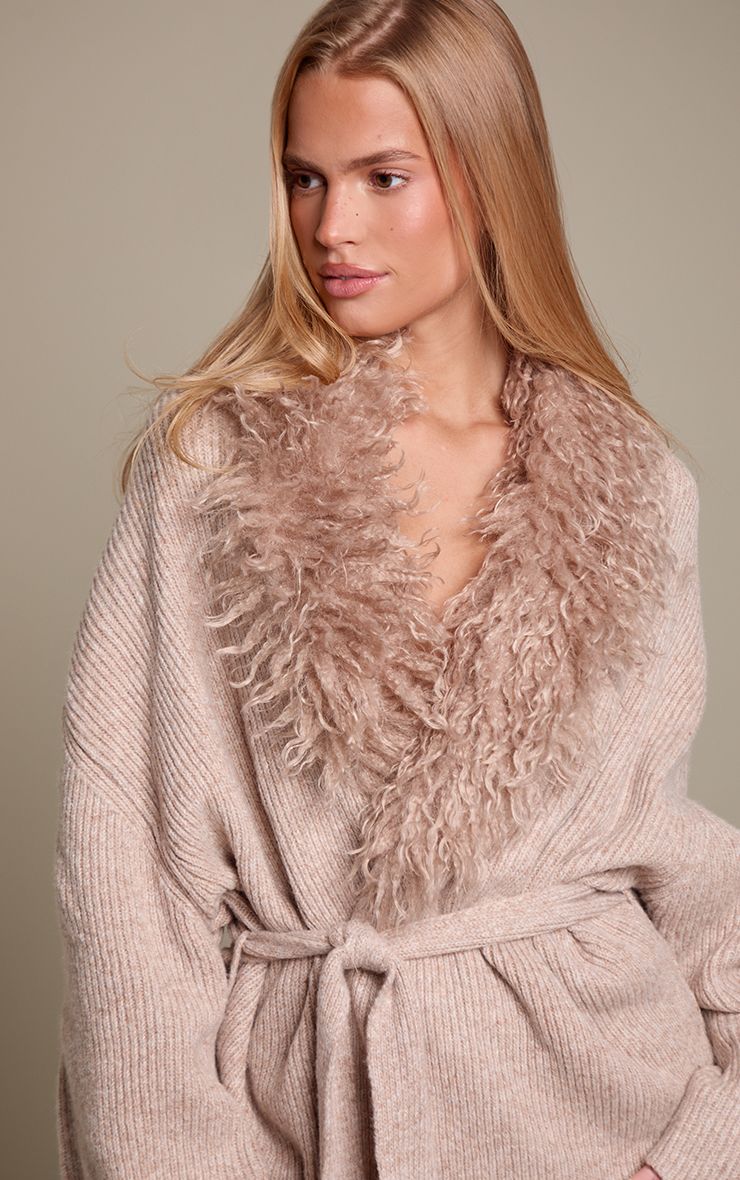 https://mediahub.prettylittlething.com/cnq5691_taupe_xl_3