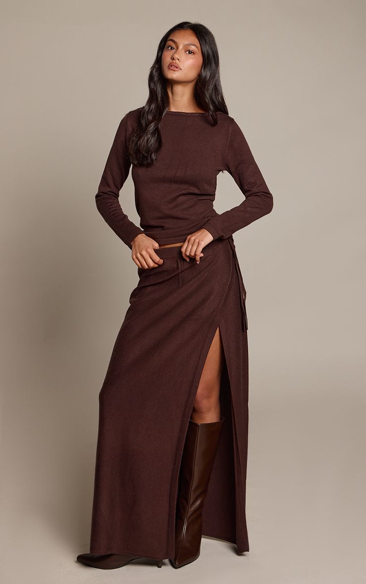 https://mediahub.prettylittlething.com/cnq5692_chocolate_xl_3