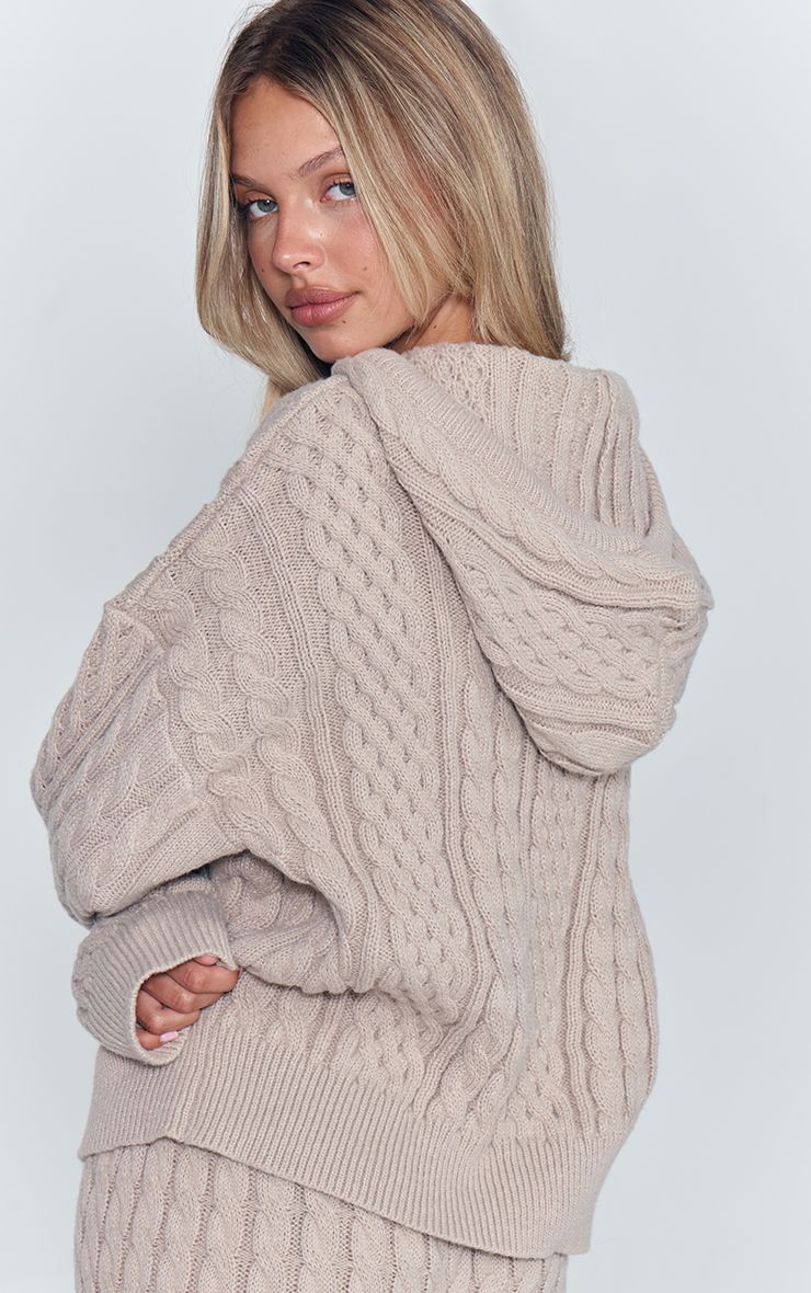 https://mediahub.prettylittlething.com/cnq5695_oatmeal_xl_1