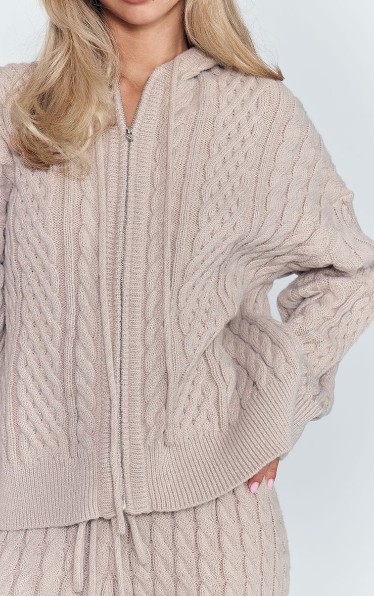 https://mediahub.prettylittlething.com/cnq5695_oatmeal_xl_3