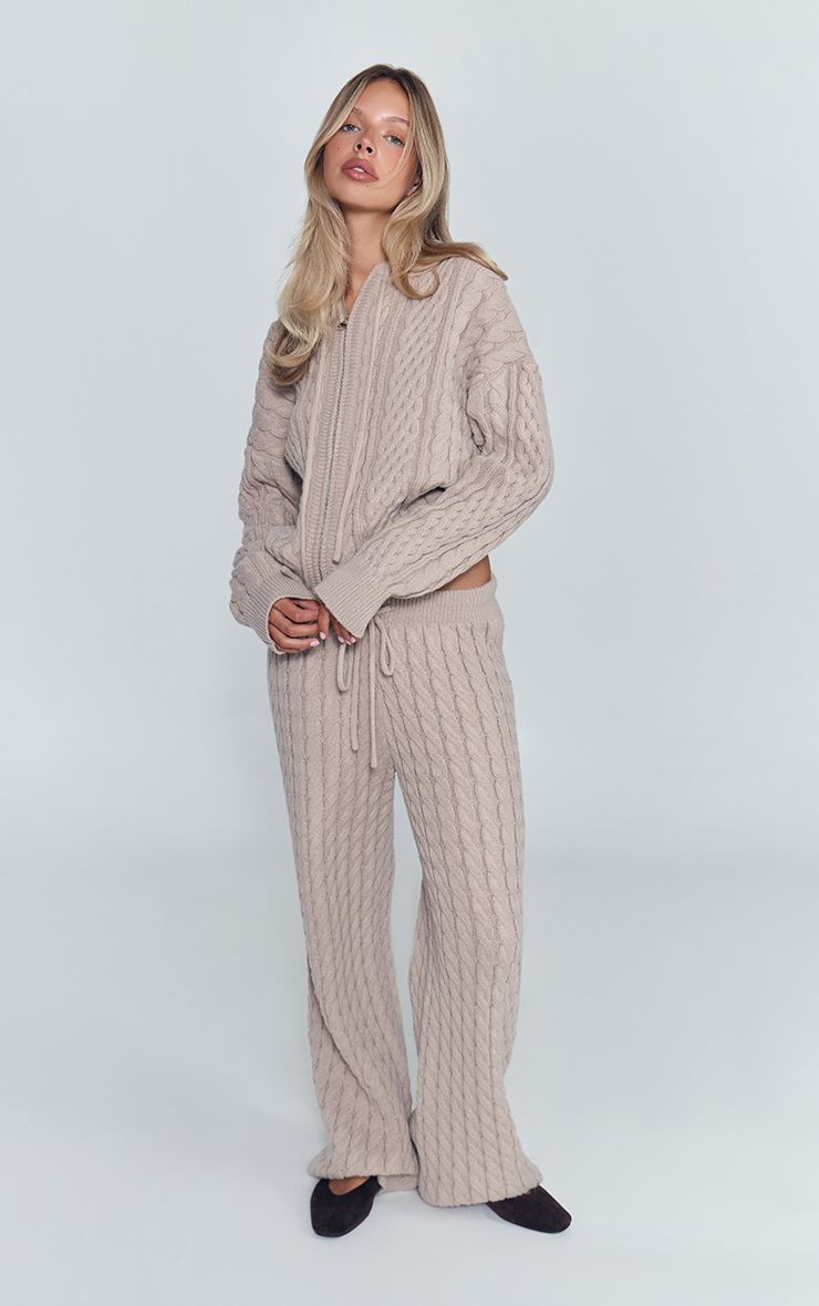 https://mediahub.prettylittlething.com/cnq5698_oatmeal_xl