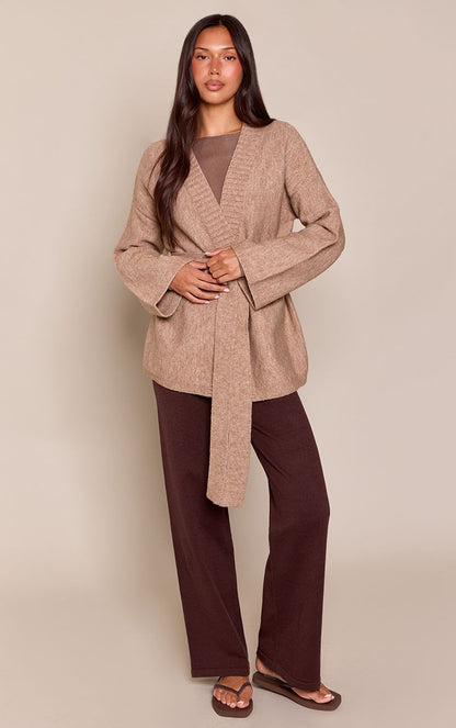 https://mediahub.prettylittlething.com/cnq5718_oatmeal_xl_2
