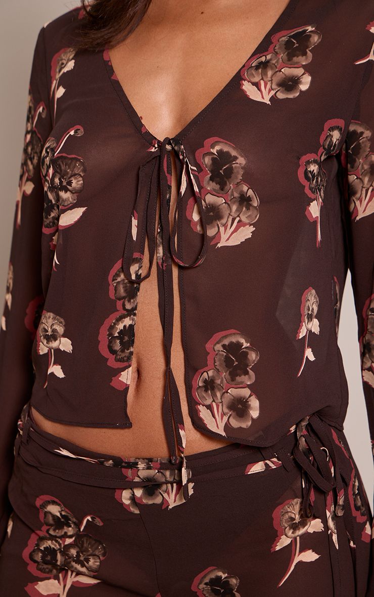 https://mediahub.prettylittlething.com/cnq5738_chocolate_xl_3
