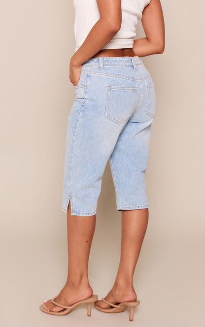 https://mediahub.prettylittlething.com/cnq5865_light%20blue_xl_2