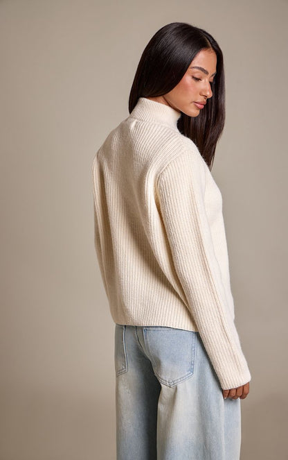 https://mediahub.prettylittlething.com/cnq5922_cream_xl_1