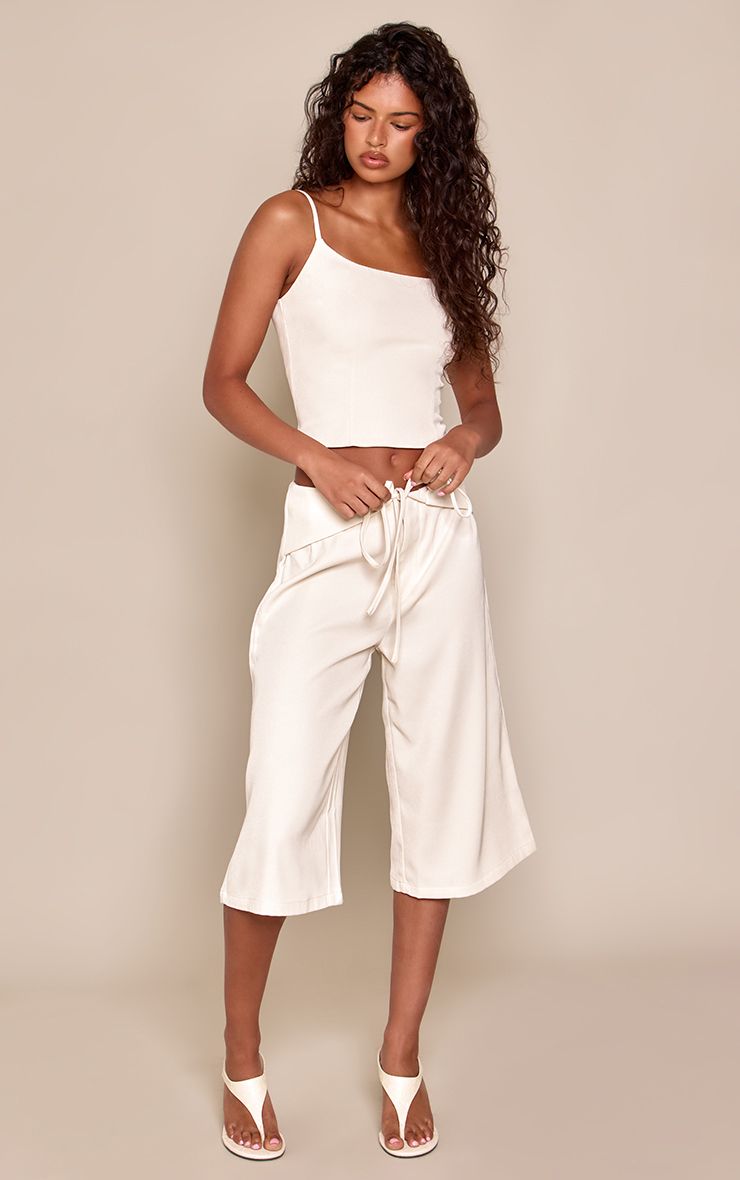 https://mediahub.prettylittlething.com/cnq5986_cream_xl