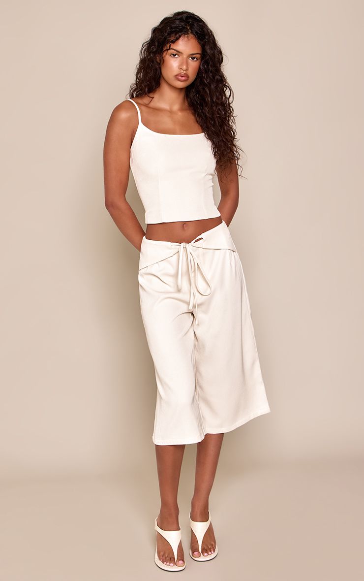 https://mediahub.prettylittlething.com/cnq5986_cream_xl_3