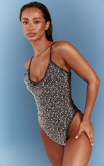 https://mediahub.prettylittlething.com/cnq6043_black_xl