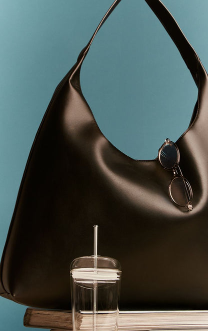 https://mediahub.prettylittlething.com/cnq6288_black_xl_4