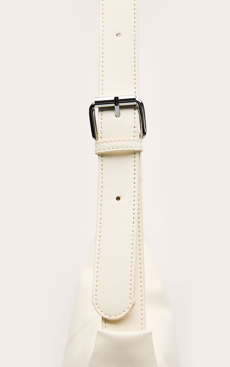 https://mediahub.prettylittlething.com/cnq6299_cream_xl_4