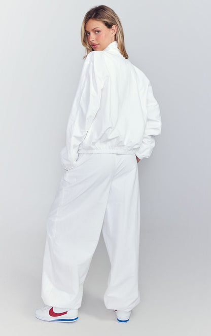 https://mediahub.prettylittlething.com/cnq6322_white_xl_2