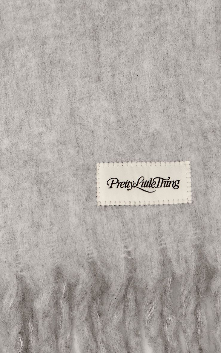 https://mediahub.prettylittlething.com/cnq6350_grey_xl_2
